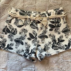Zara Girls Summer Shorts - Size 10